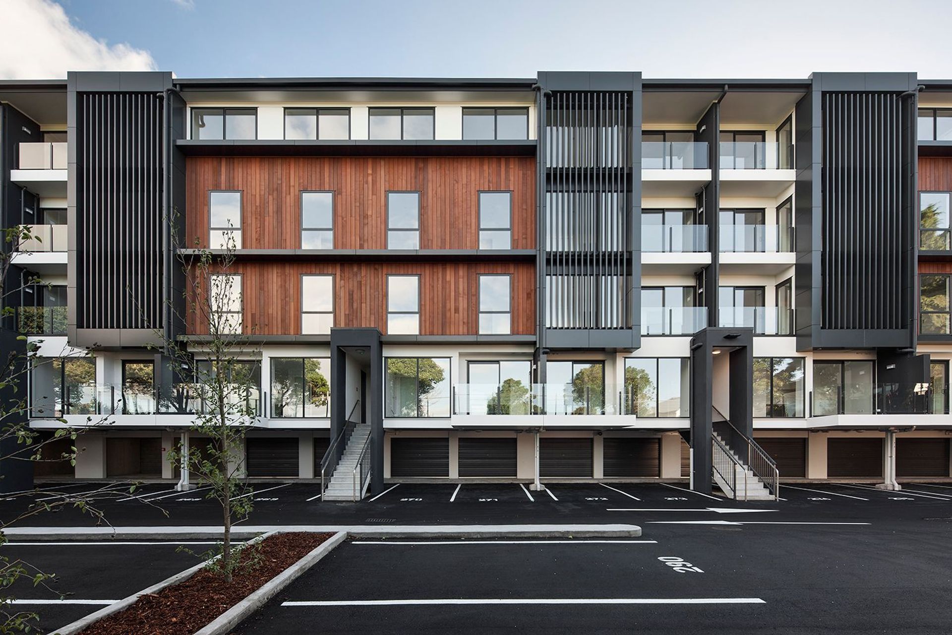 Thompson Park Apartments