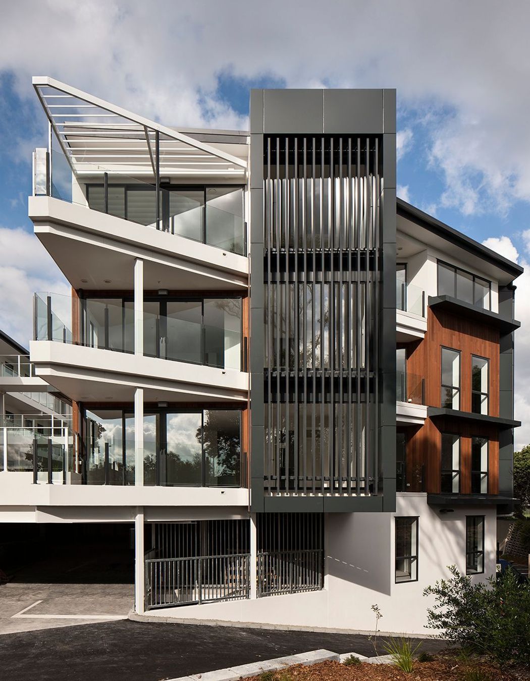 Thompson Park Apartments