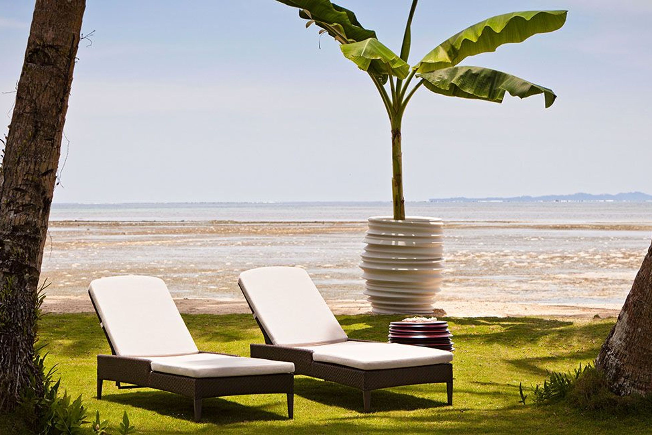 Babylon planterby Dedon