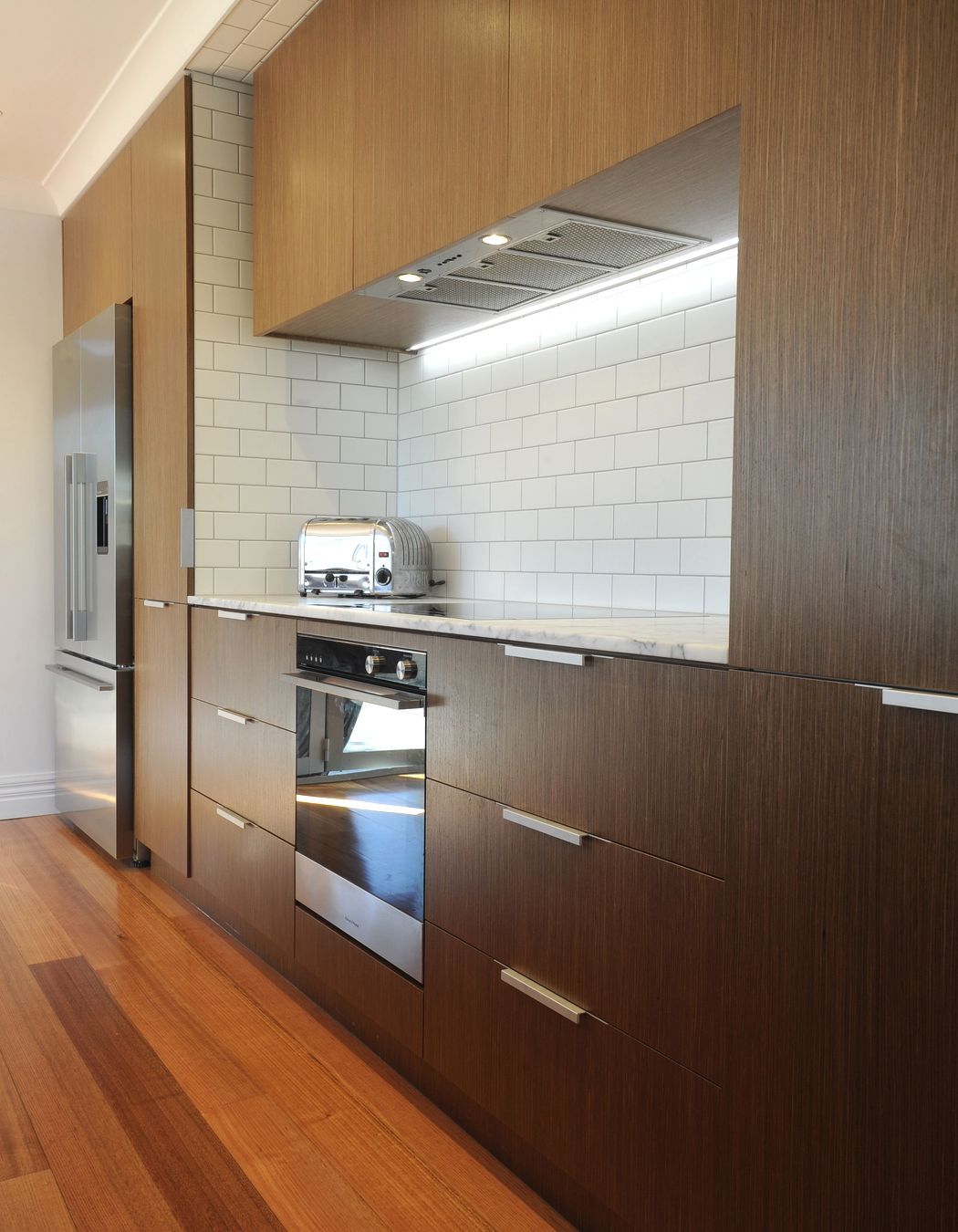 Murray's Bay Entertainers Kitchen