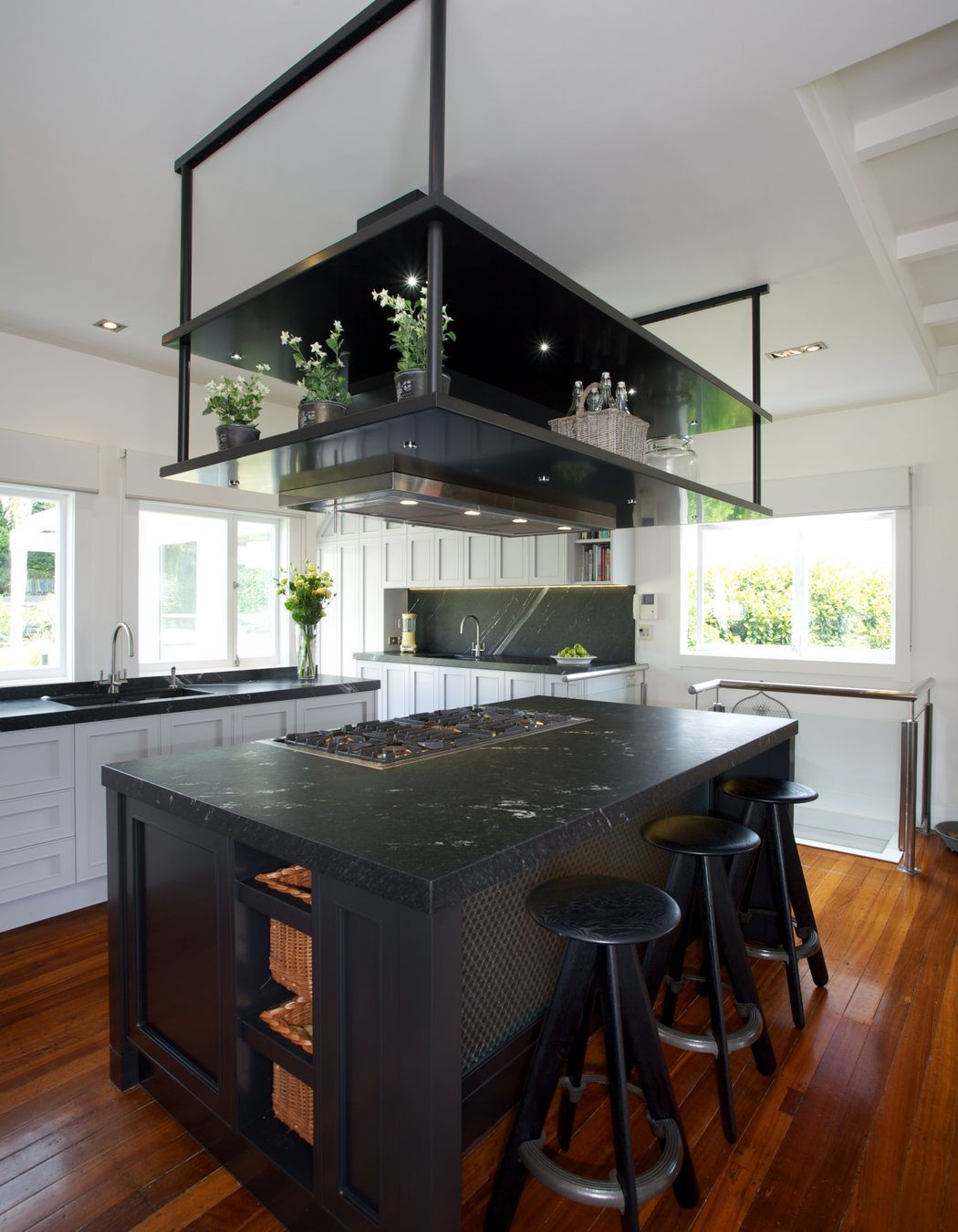 Remuera kitchen designed by Natalie Du Bois