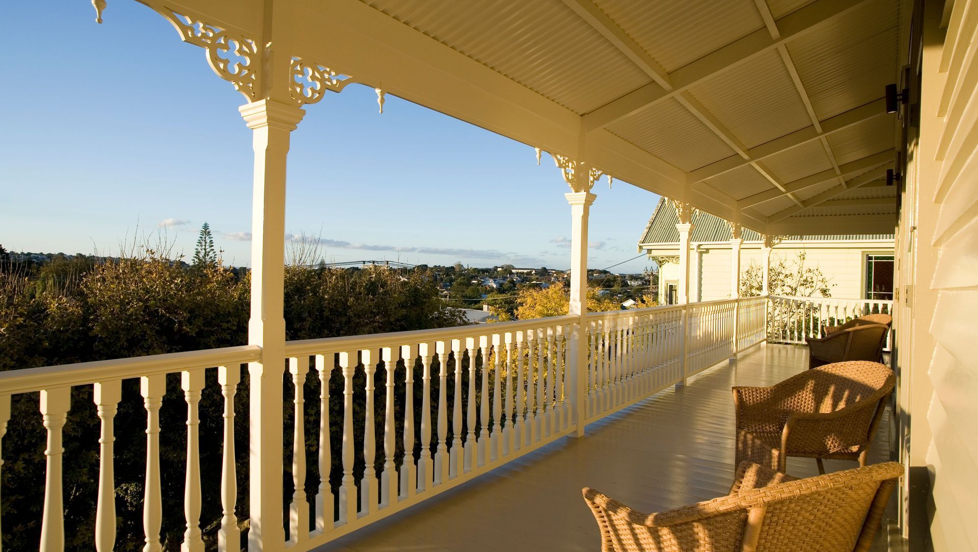 Devonport Villa banner
