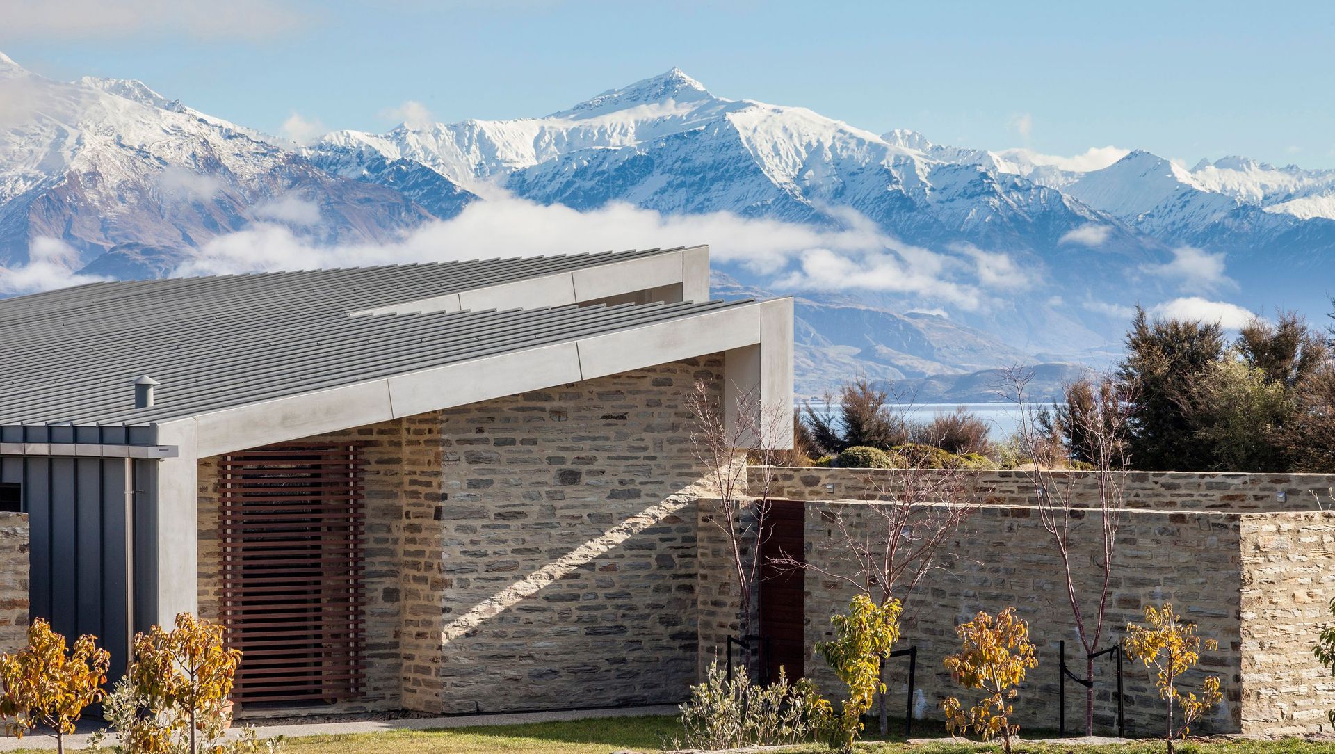Wanaka Lakeside Residence banner