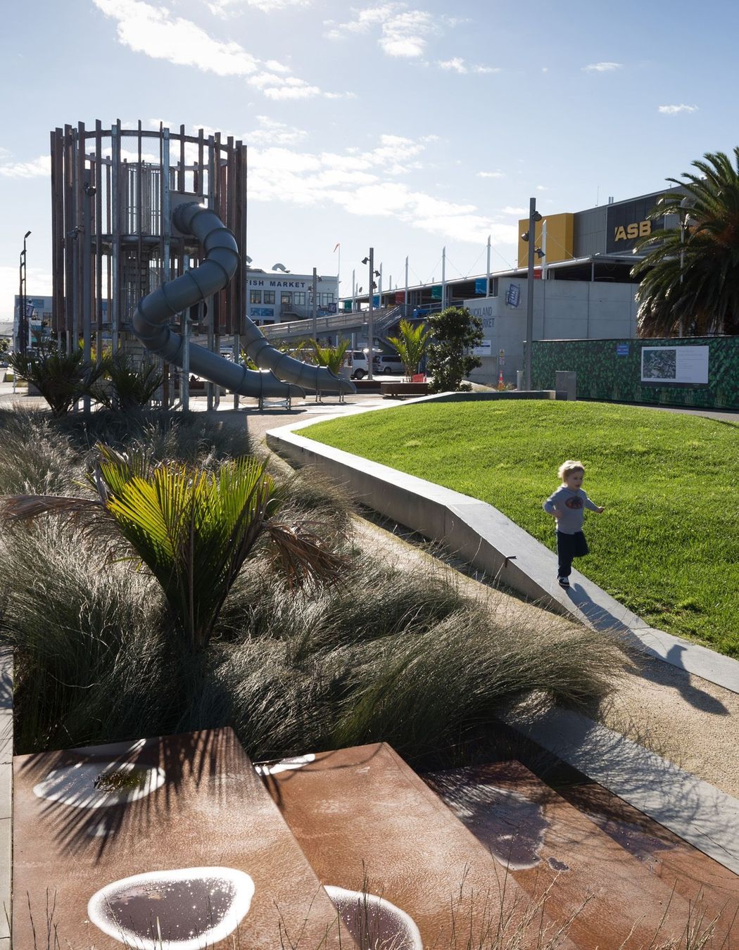 LandLAB - Westhaven Promenade and Daldy Street Linear Park