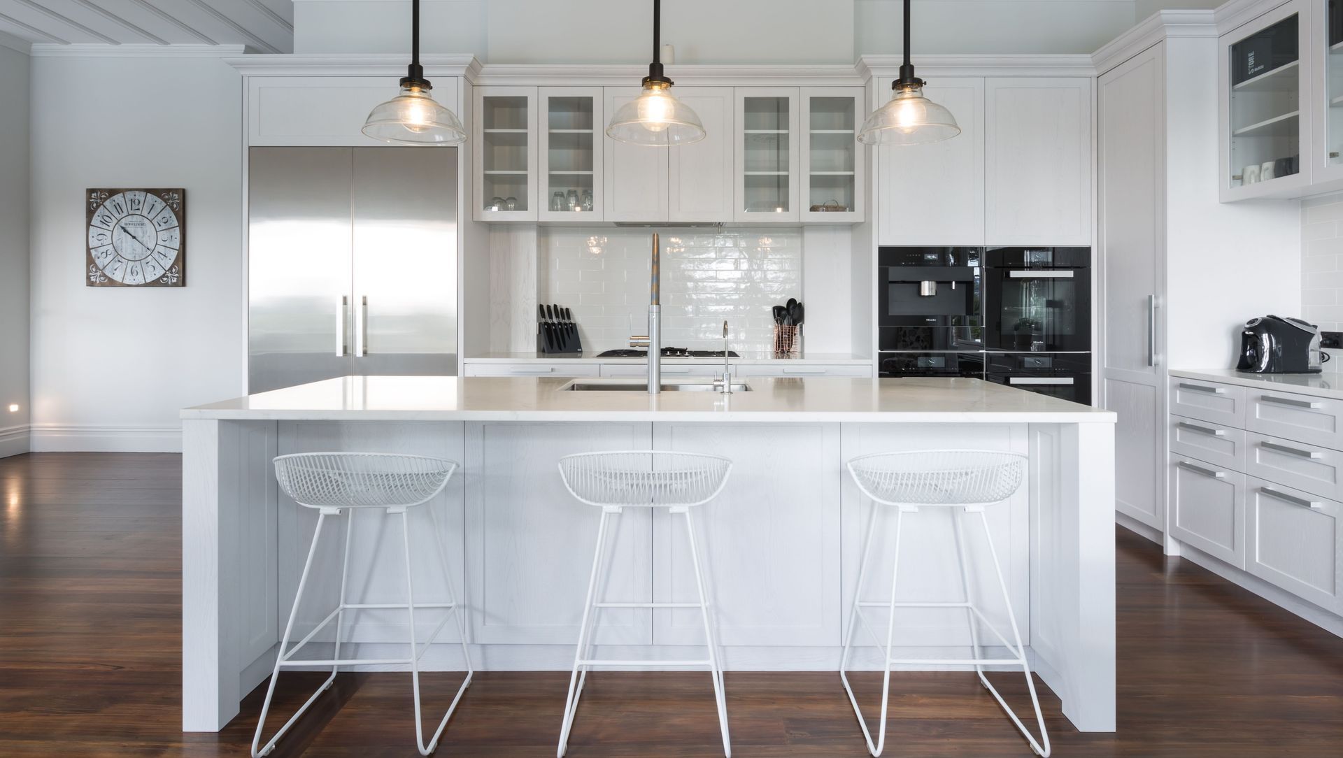 Country Retreat banner