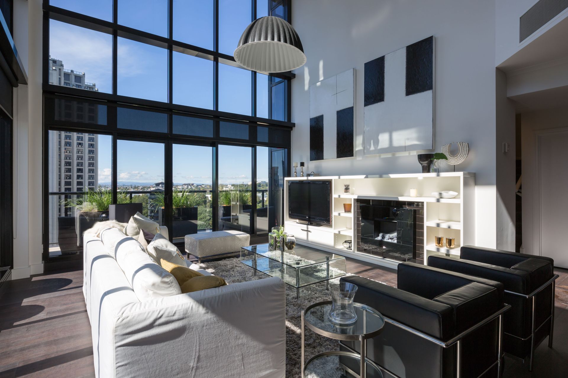 Penthouse Apartment at Citylife Apartments in Auckland