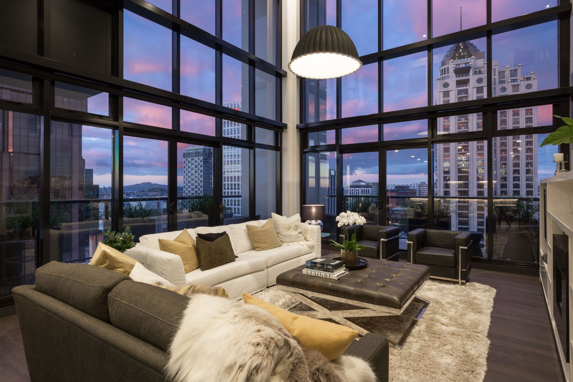 Penthouse Apartment at Citylife Apartments in Auckland