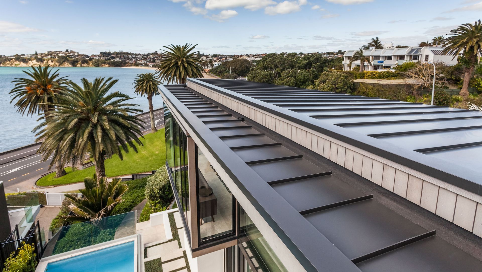 St Heliers - Smart Tray Lock Seam Roofing & Cladding banner