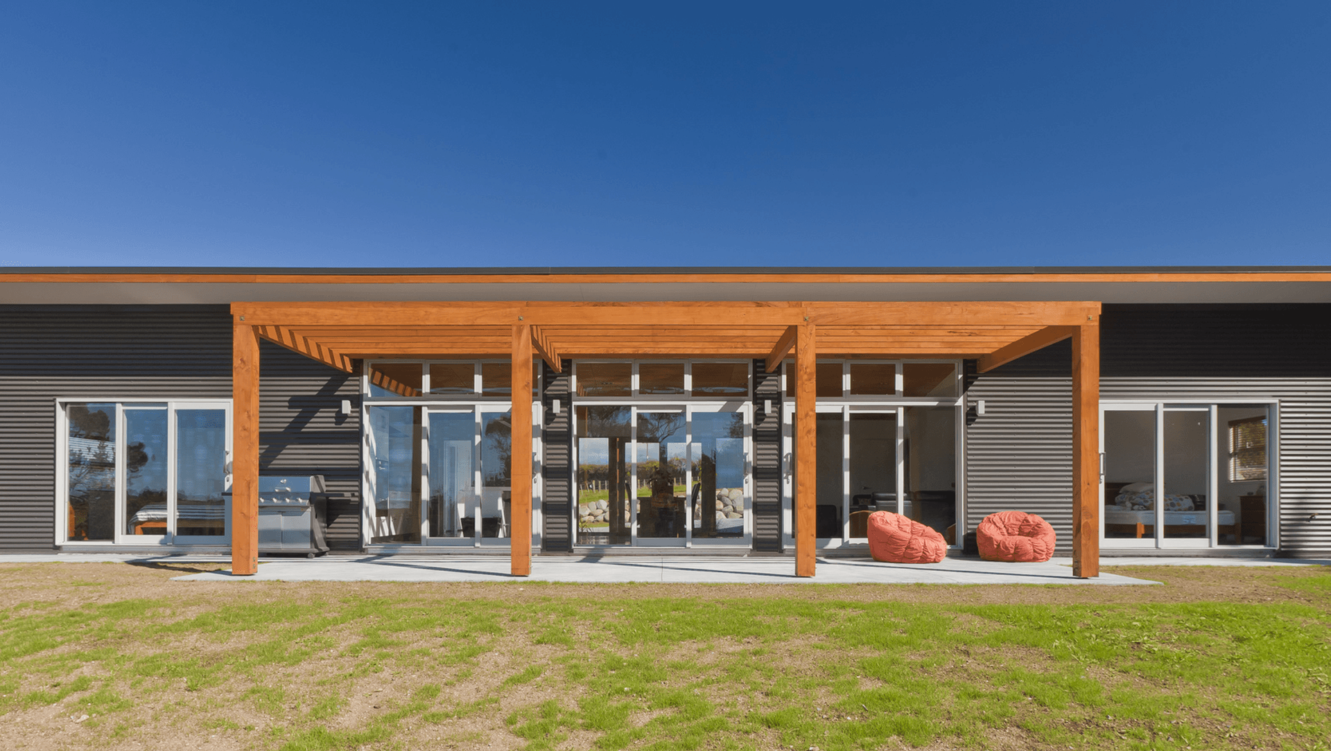 Stewart-Darling House banner