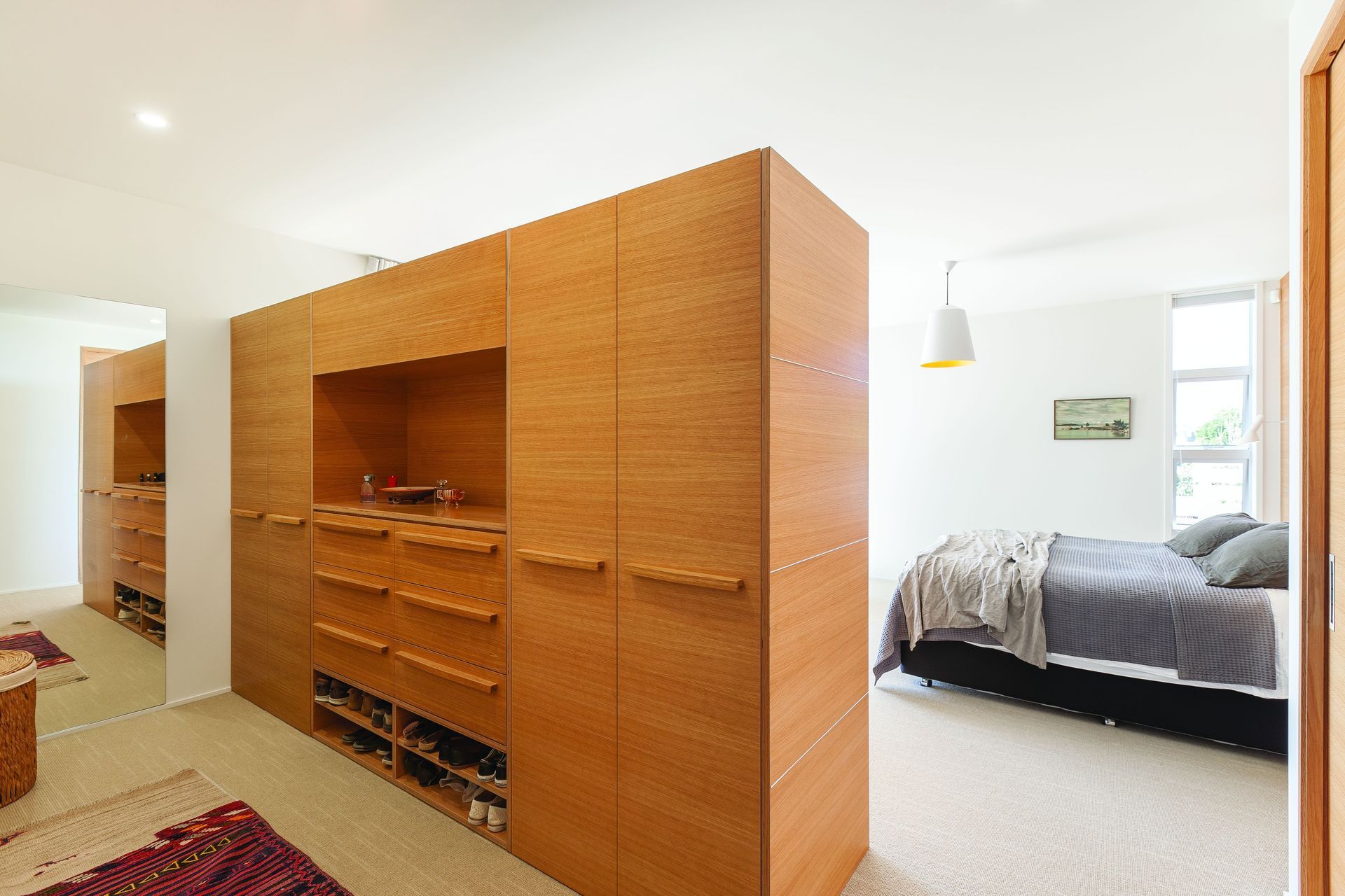 Palm Springs or New Plymouth?