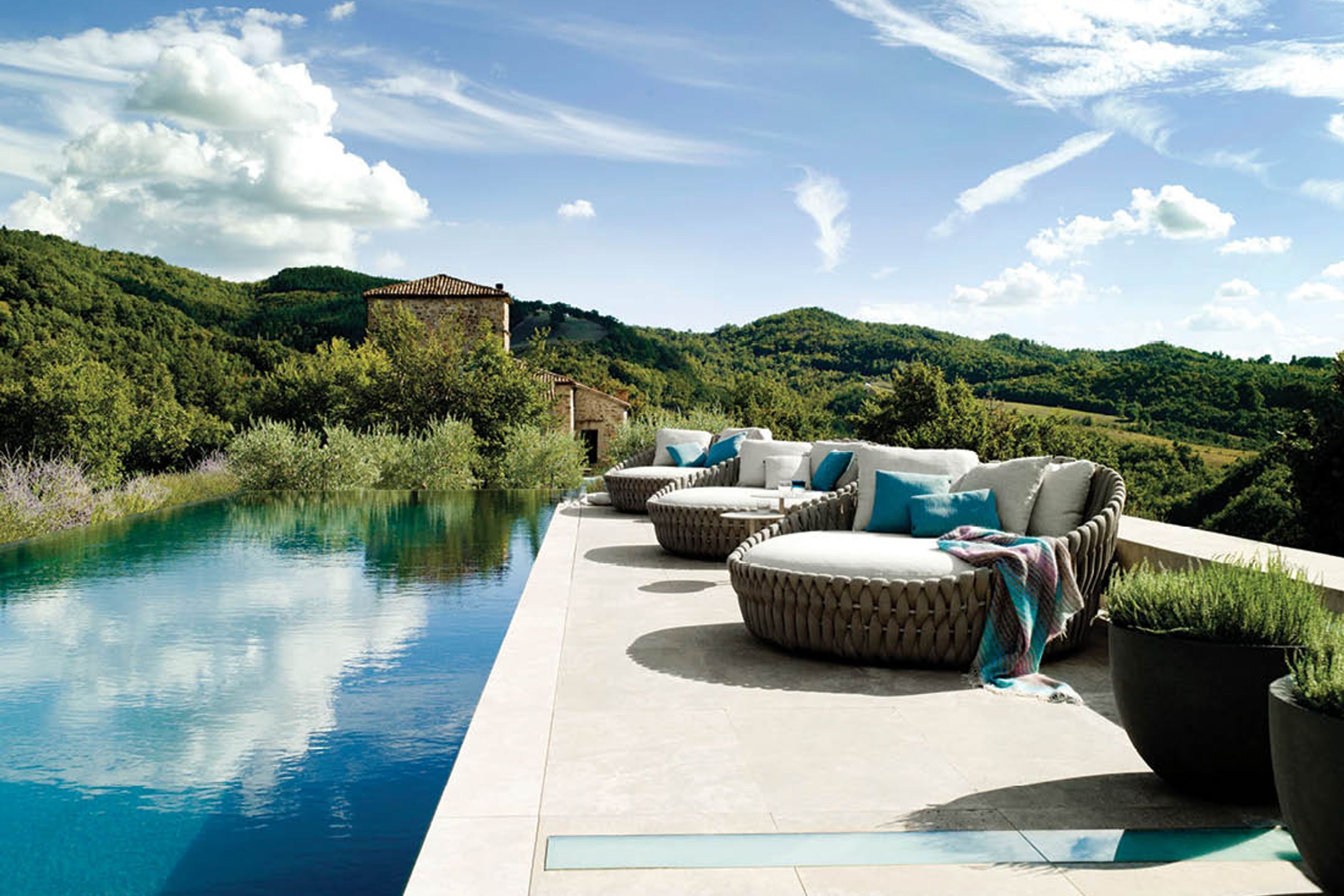 Tosca Day Bed by Tribu