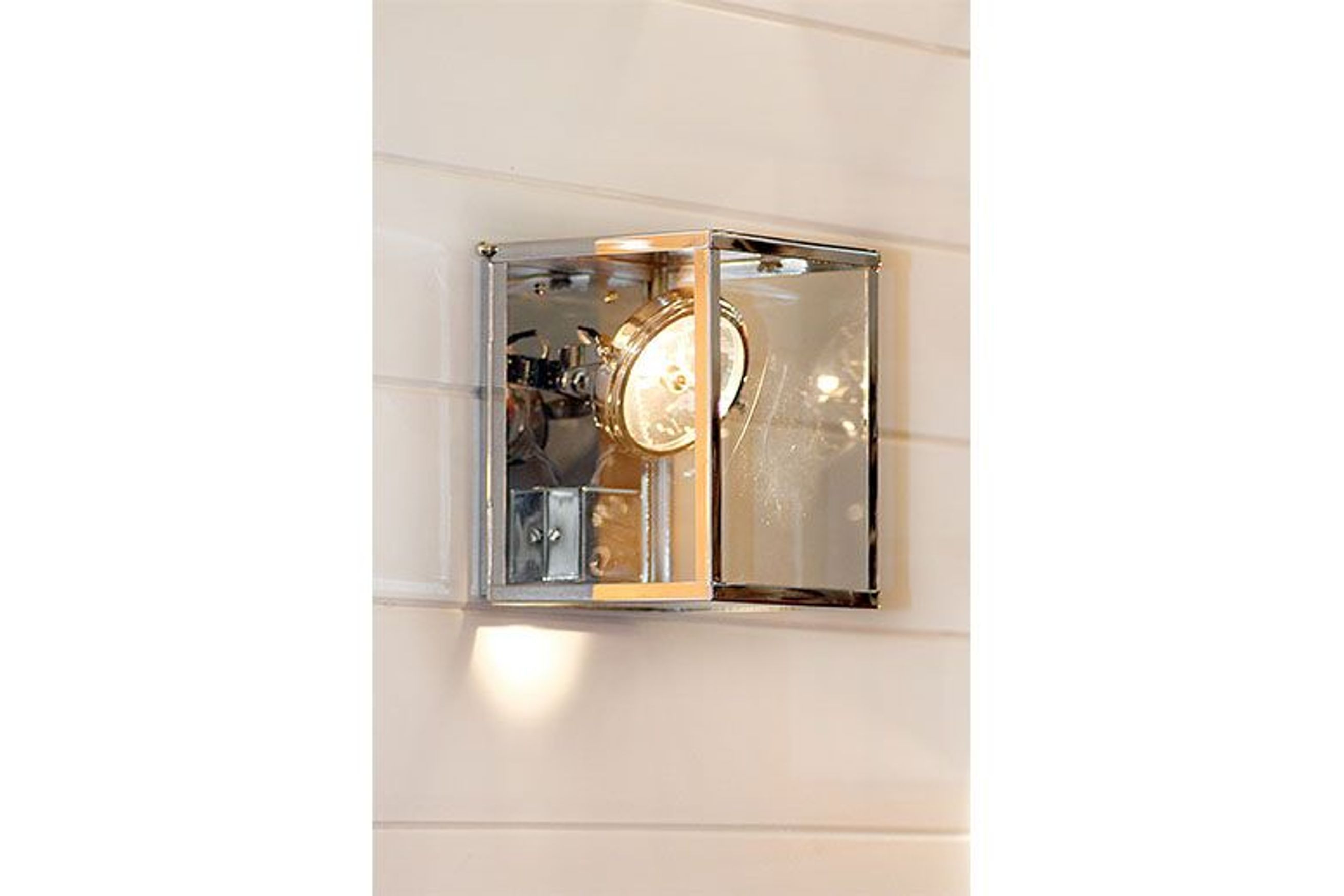 Vitrine Outdoor Wall Lantern