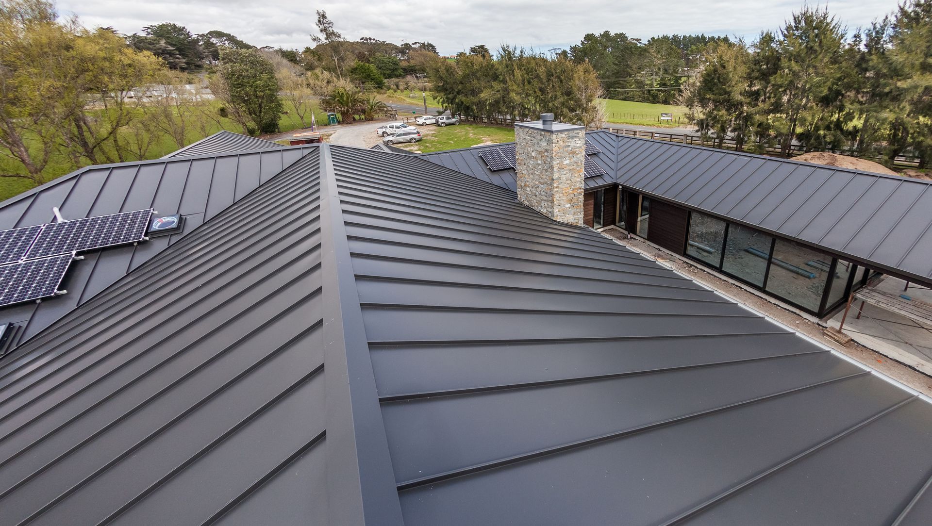 Kumeu - Smart Tray Standing Seam Roofing banner