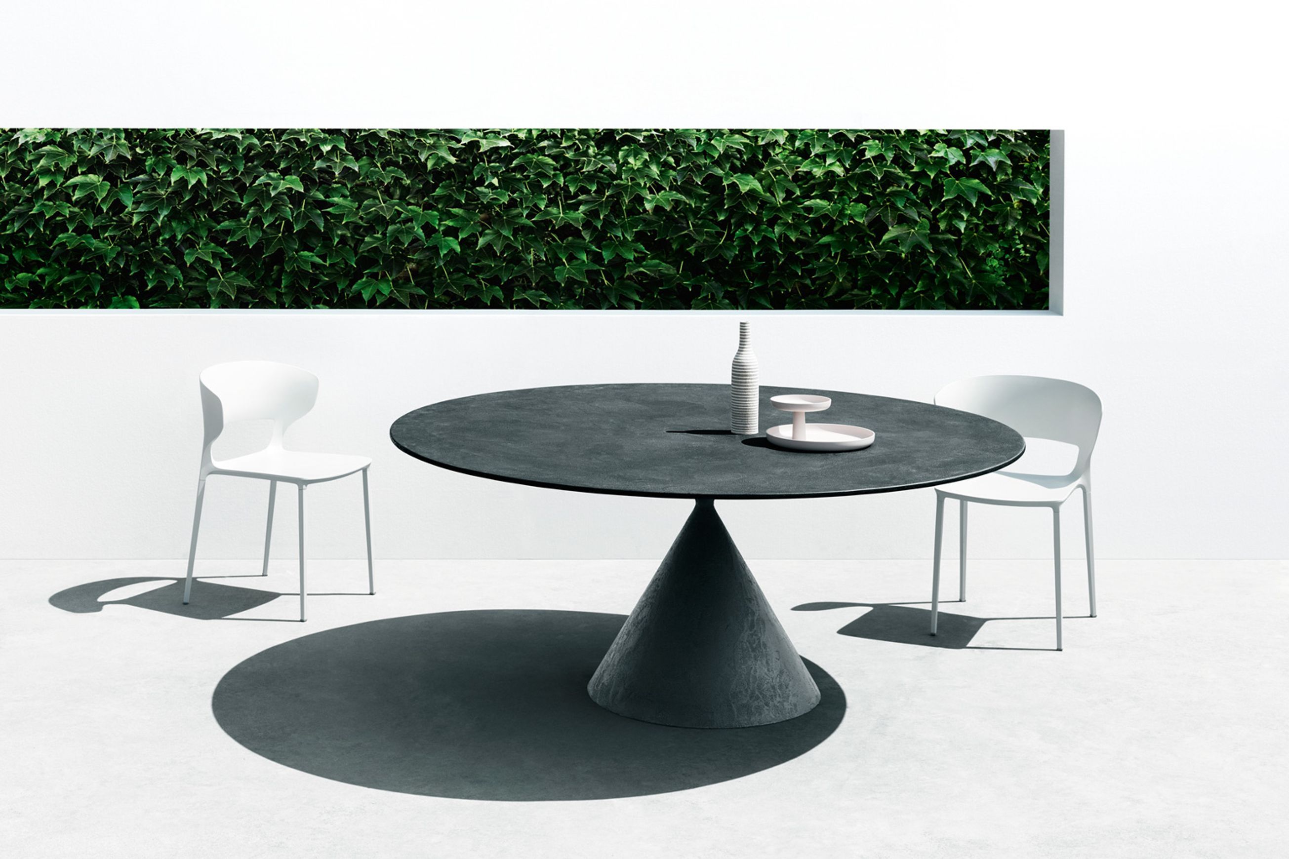 Koki Chair & Barstool