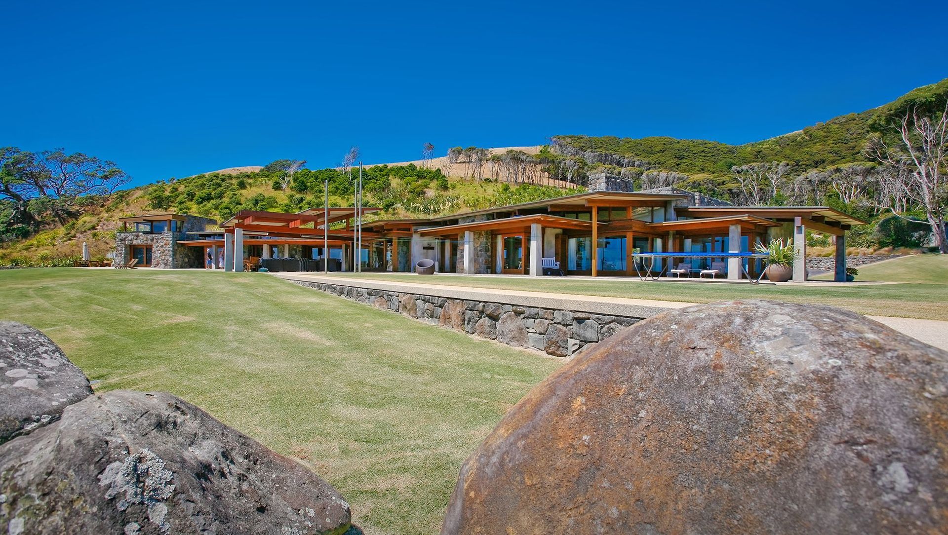 Pie Melon Bay house banner