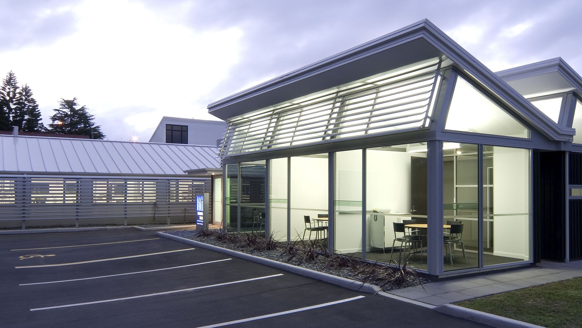 Harris Tate Lawyers banner