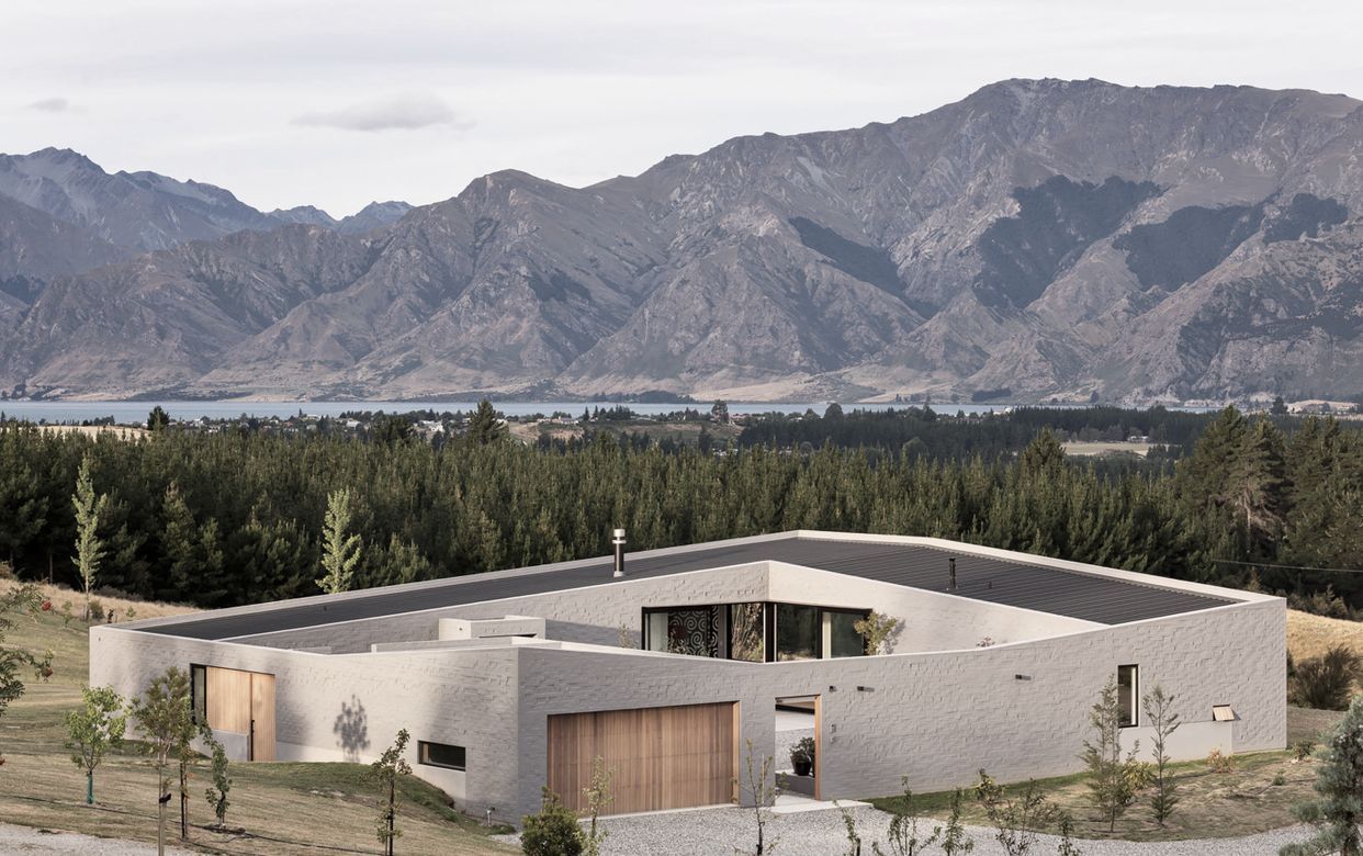 Lake Hawea Courtyard House