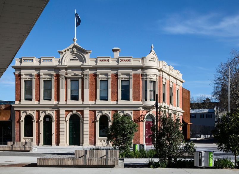 Rob Roy, The Birdcage