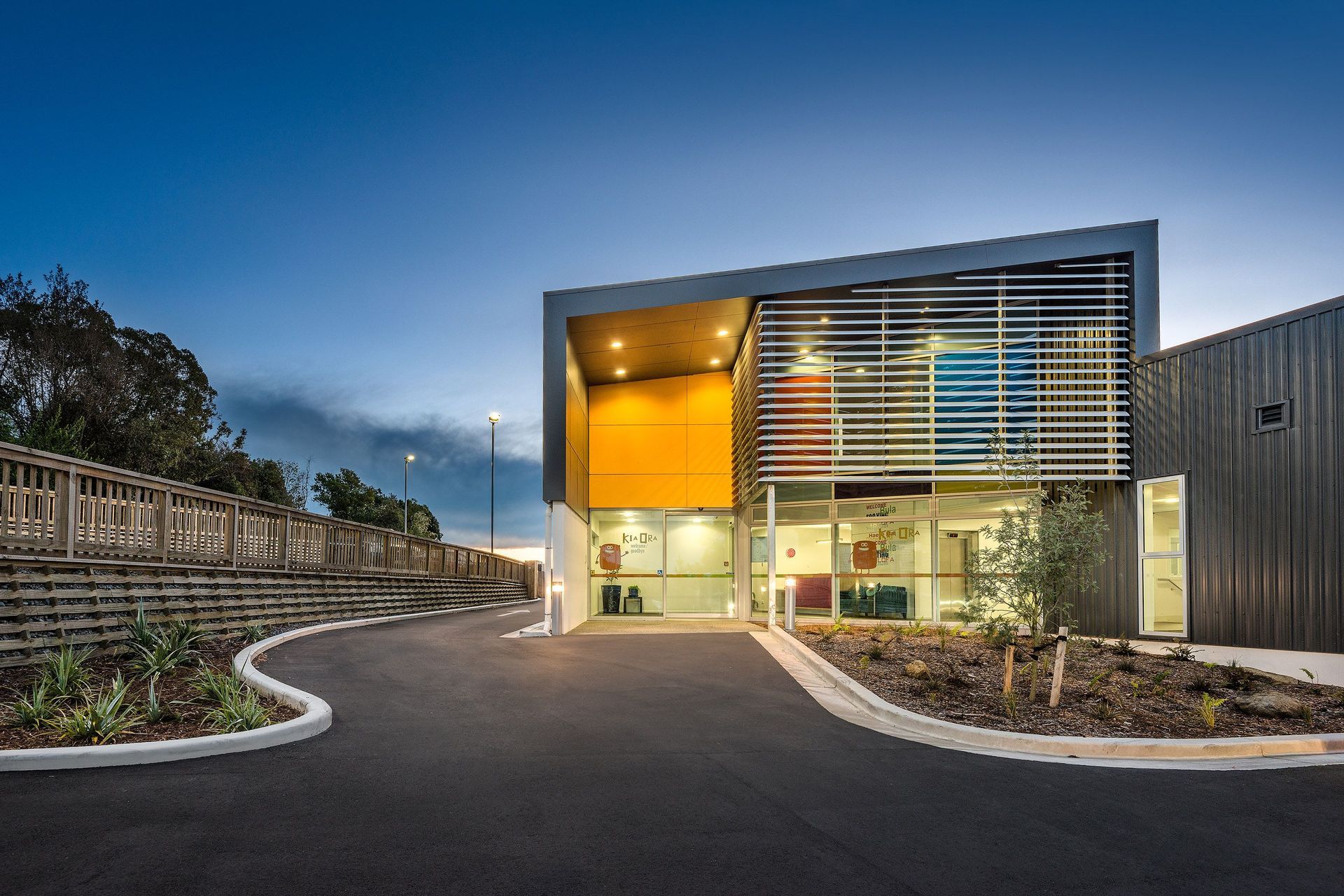 Stand / Te Puna Waihora