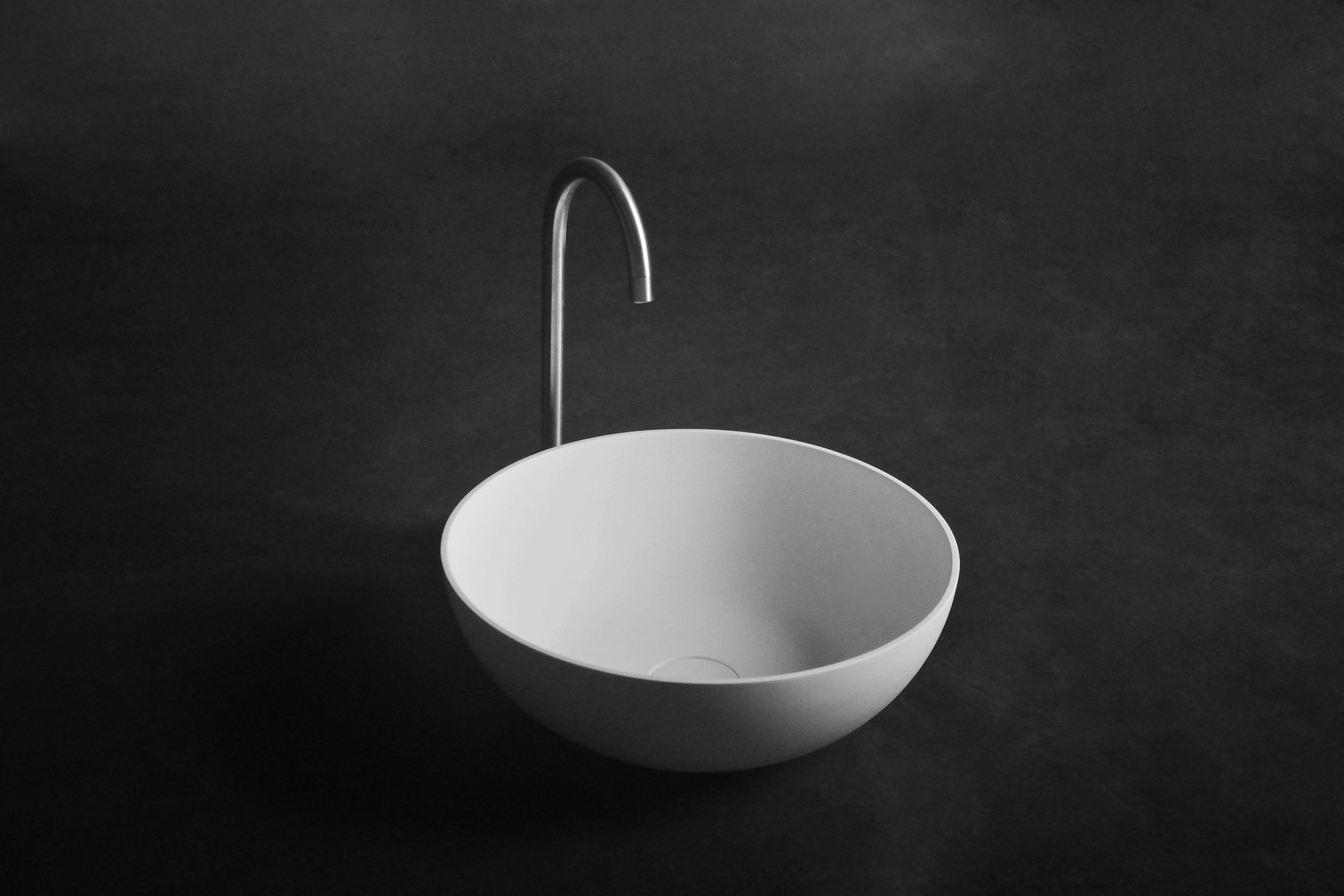 Super-Thin Round Vessel Basin Solid Surface