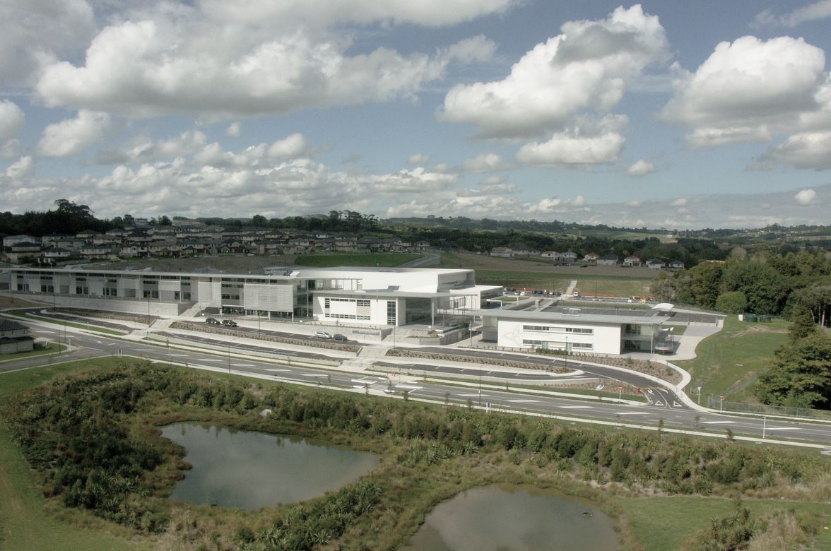 Mission Heights School