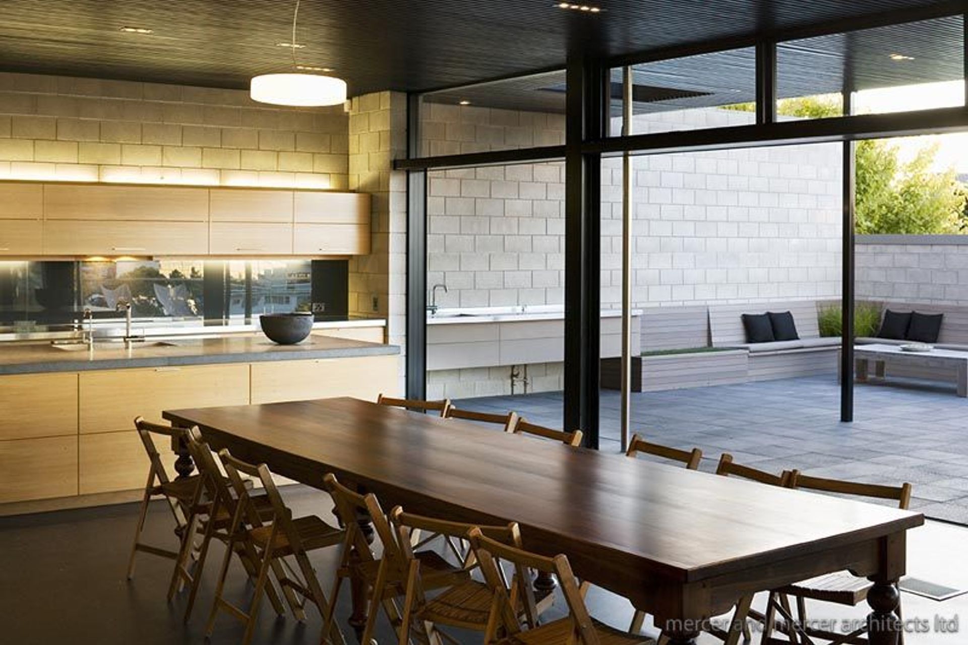 Thackeray Street Apartments