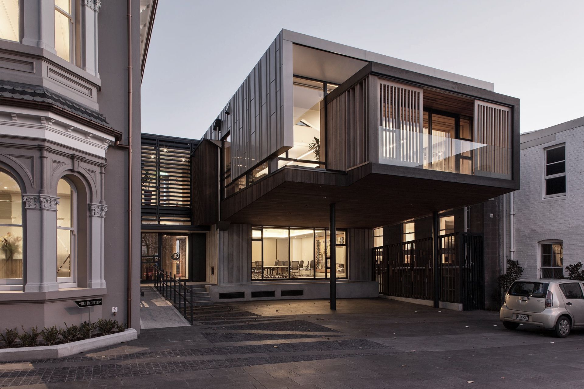 ALLENDALE HOUSE AND ANNEXE