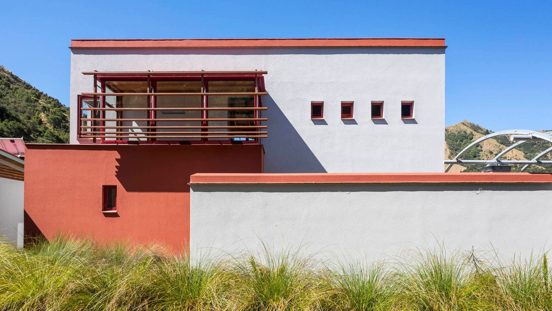 Longbush House banner