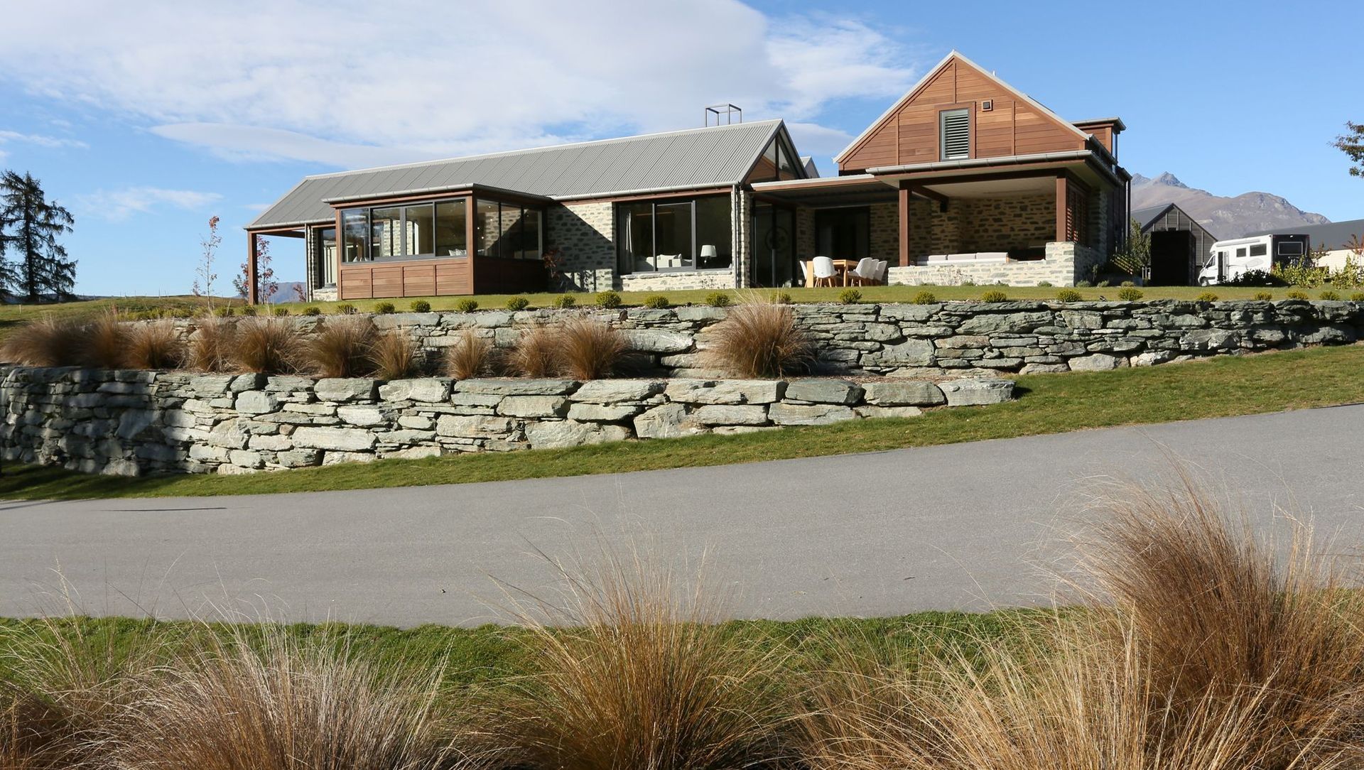 The Thompson House banner