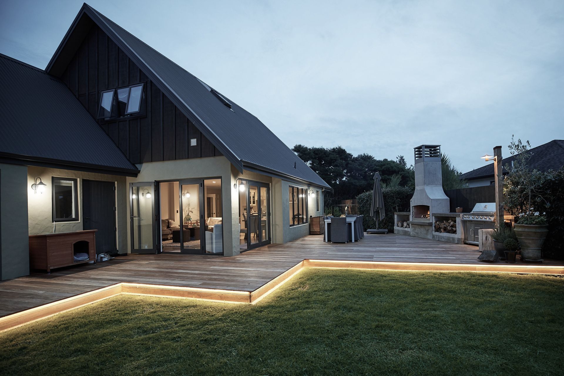 Greenhithe Modern Tuscan Garden