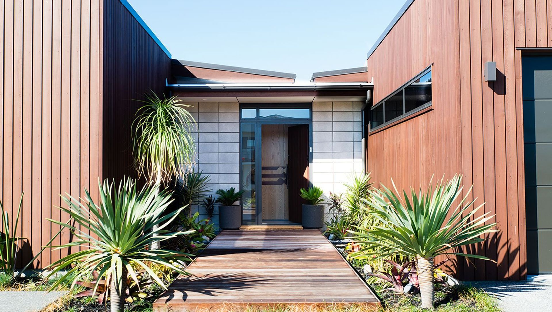 Bay View Holiday House banner