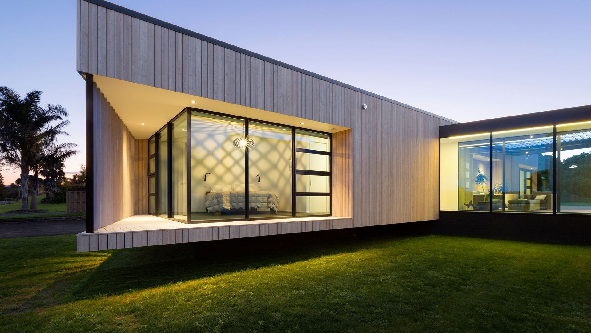 Floating Boxes banner