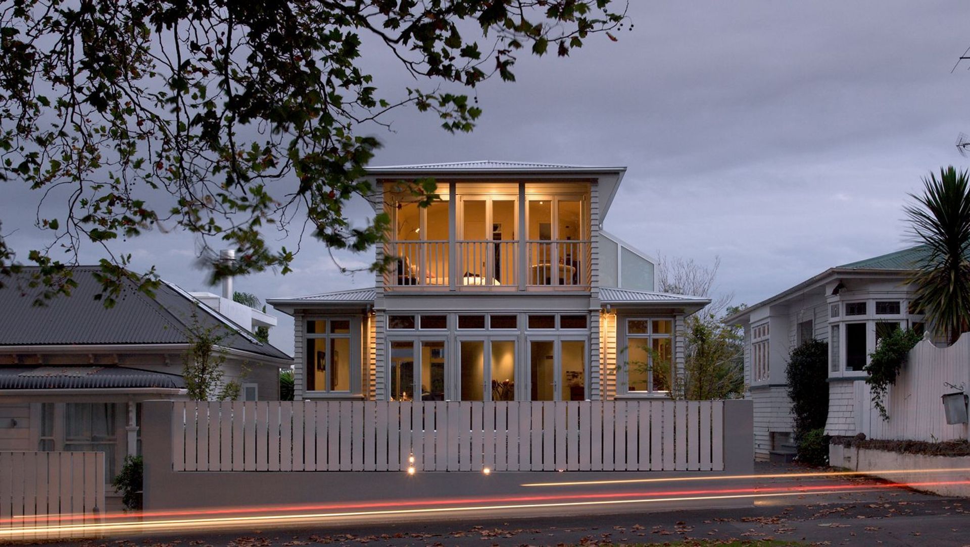 Franklin Road House banner