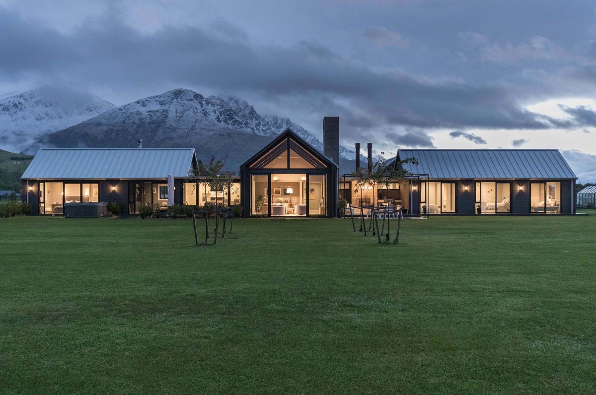 Wakatipu Basin House