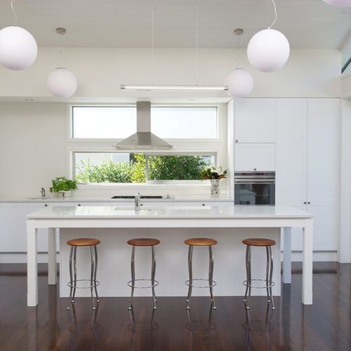 Contemporary / Modern Kitchens