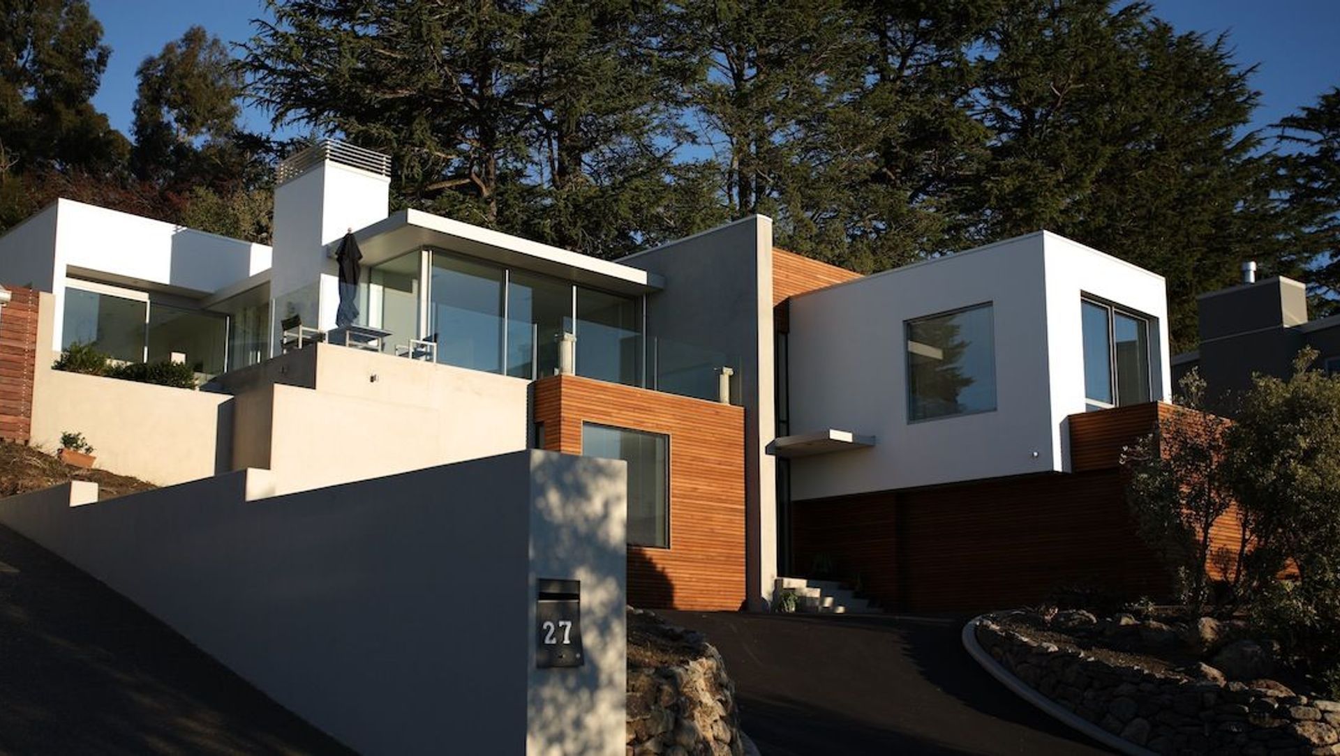 Glenelg Spur House banner