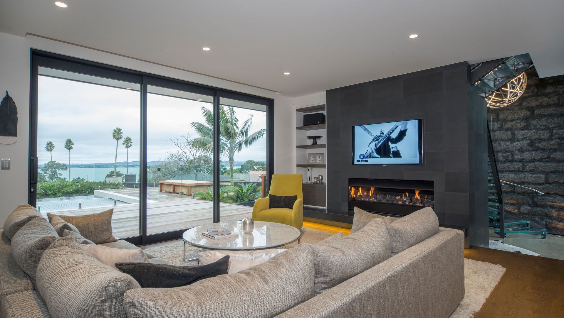 Mellons Bay Residence banner