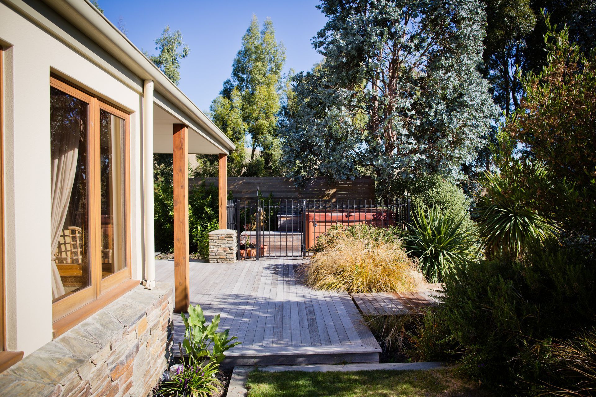 Hero Banner for FORM Garden Architecture