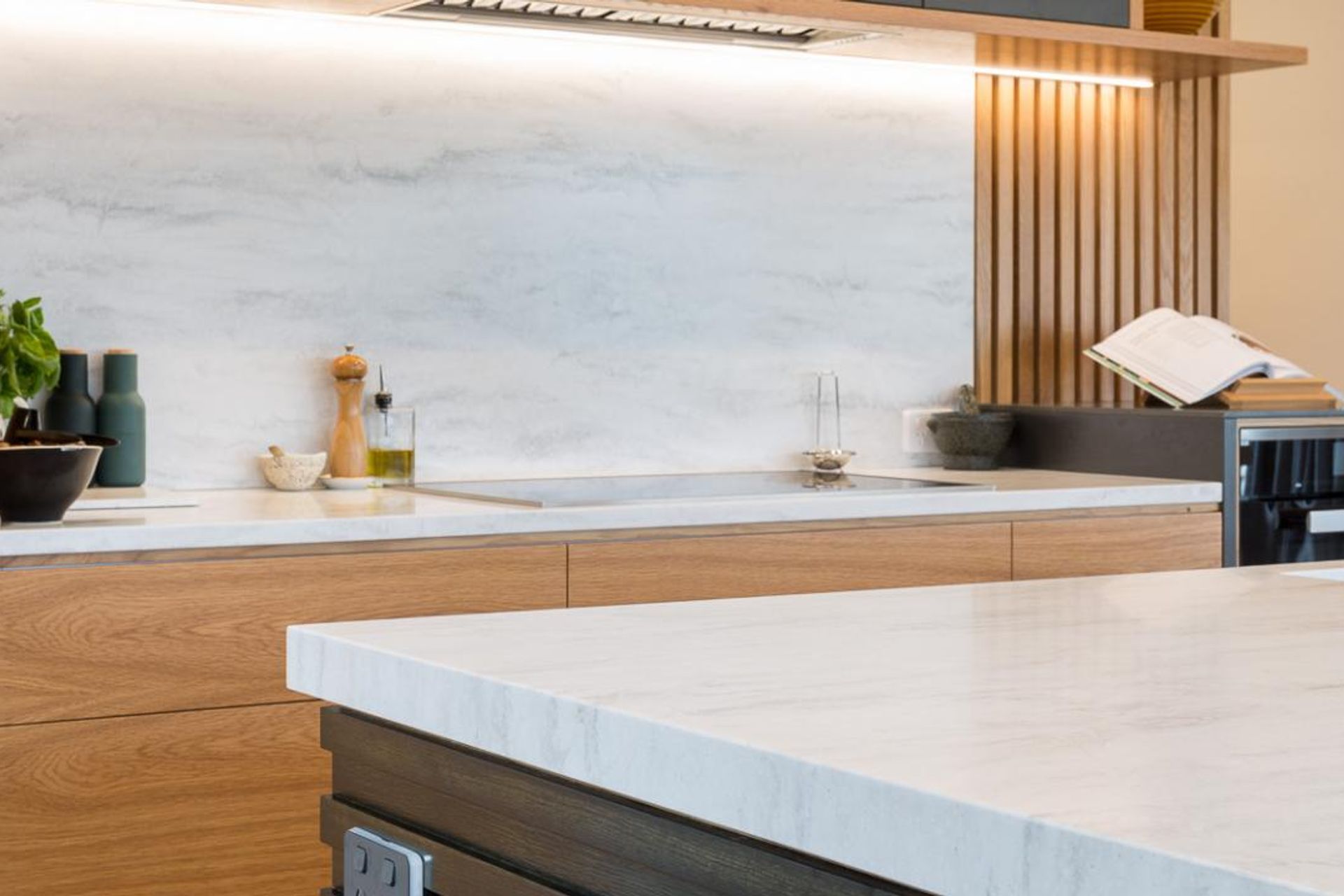 An Elegance Plays Out