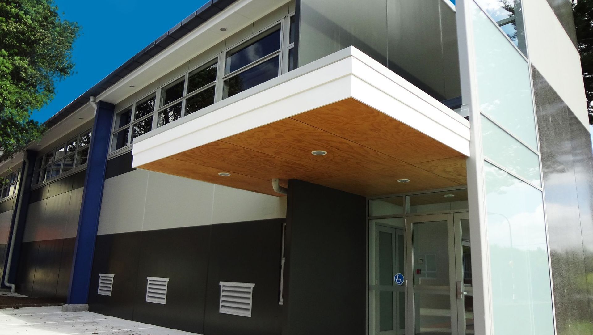 Marist Girls College banner