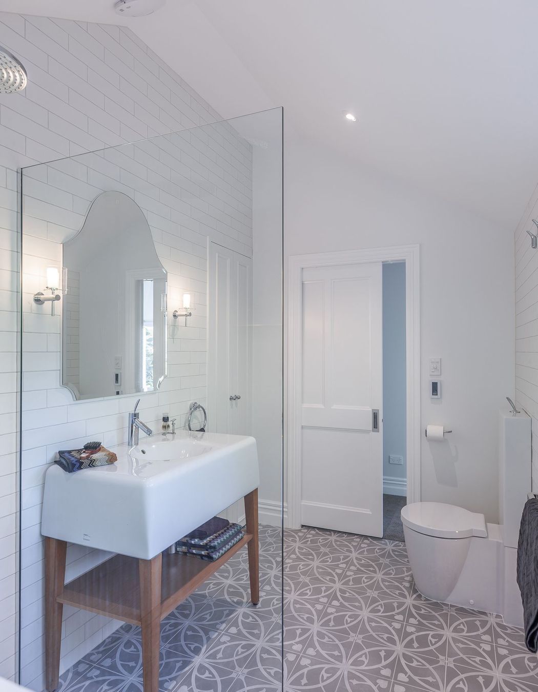 Epsom Guest Bathroom and Ensuite Bathroom