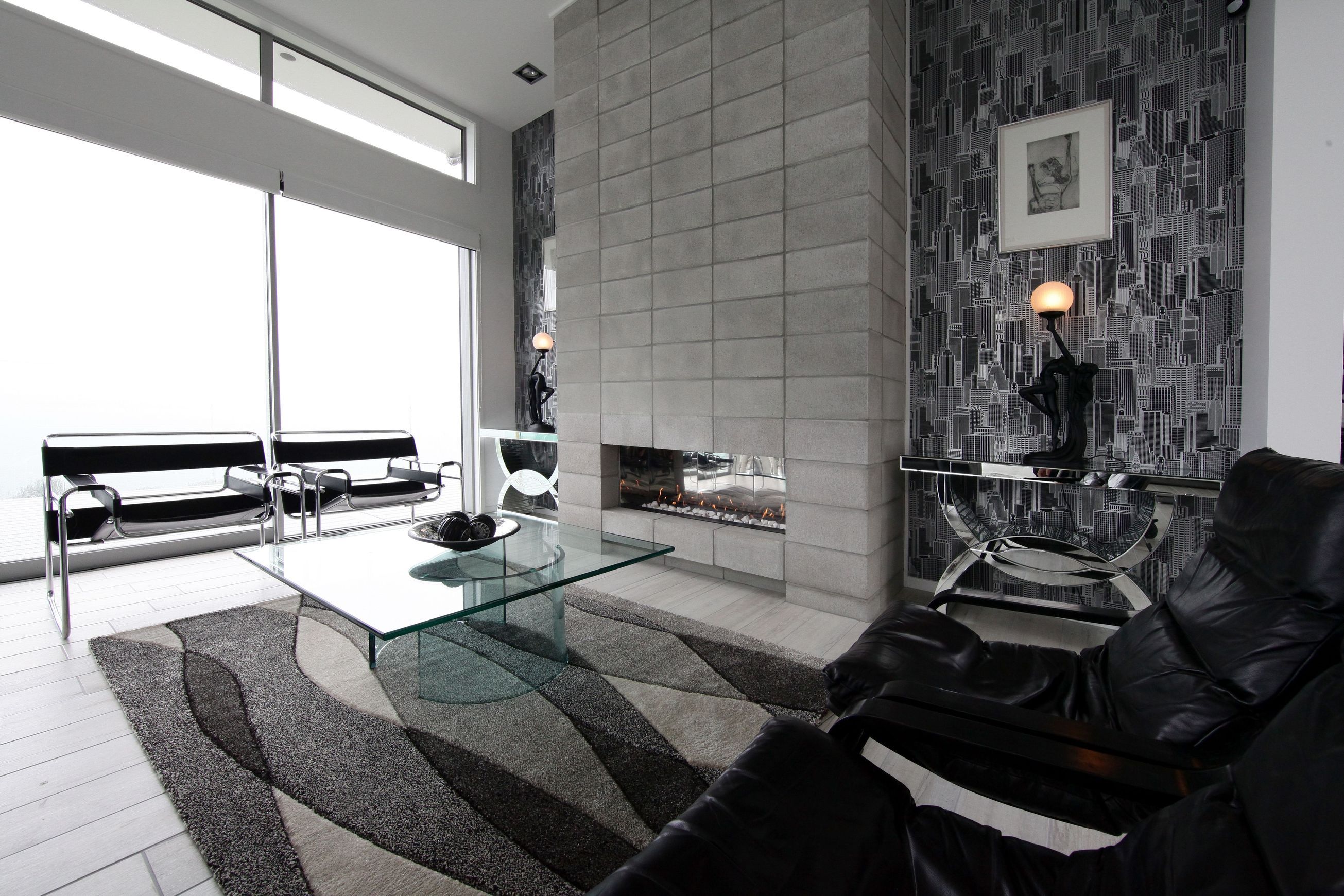 Eastside Nova Fireplace