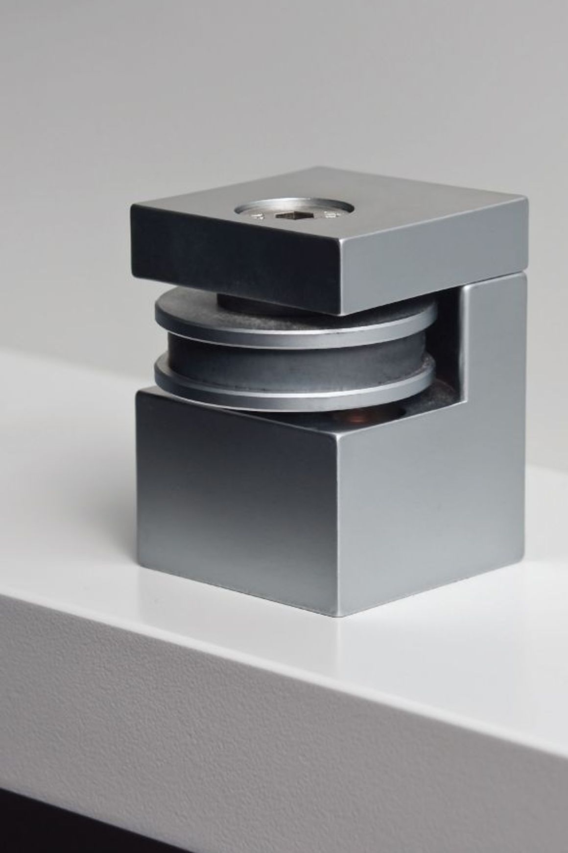HB720 Cube Magnetic Floor Mount Doorstop