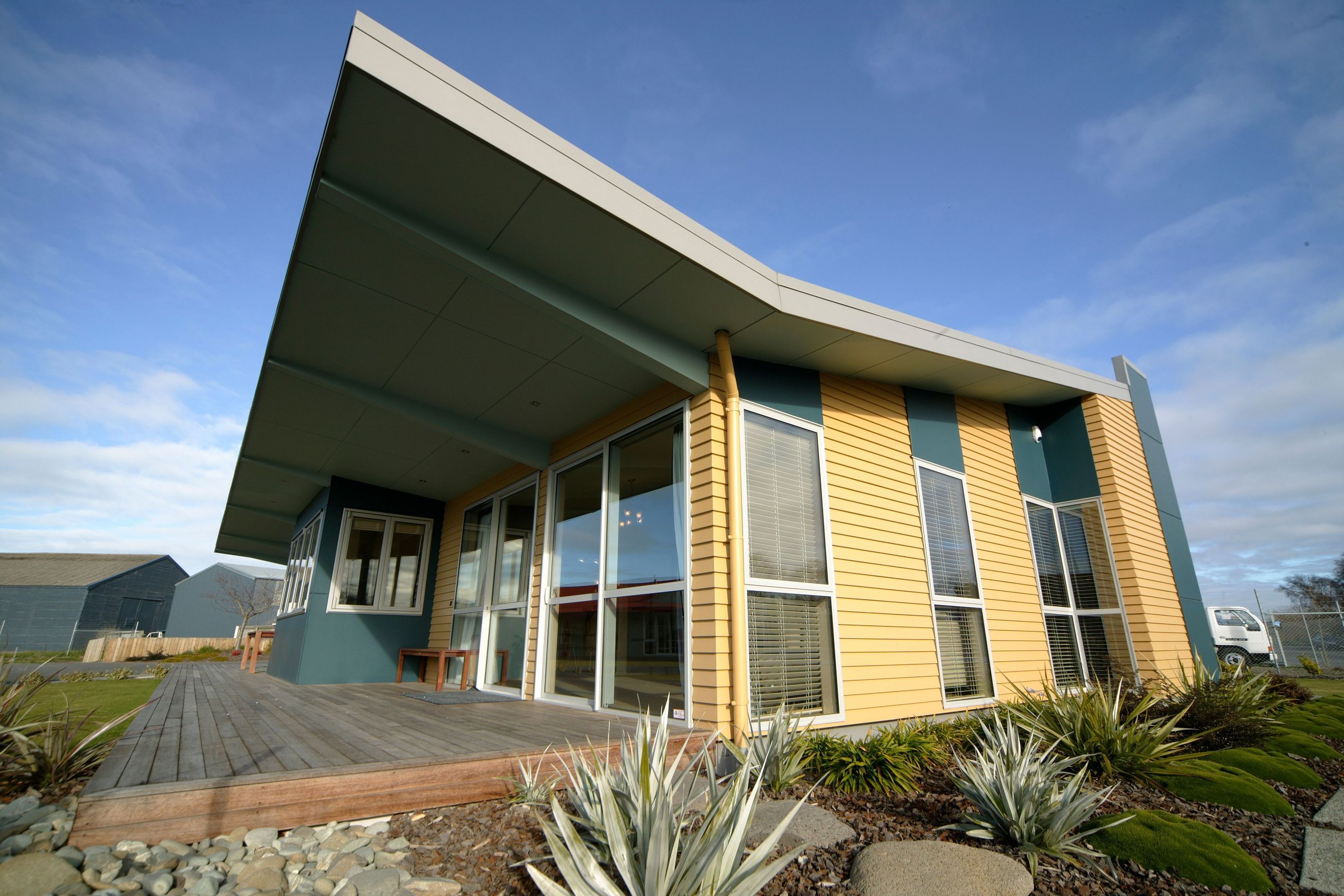 Hardie™ Flex Eaves Lining