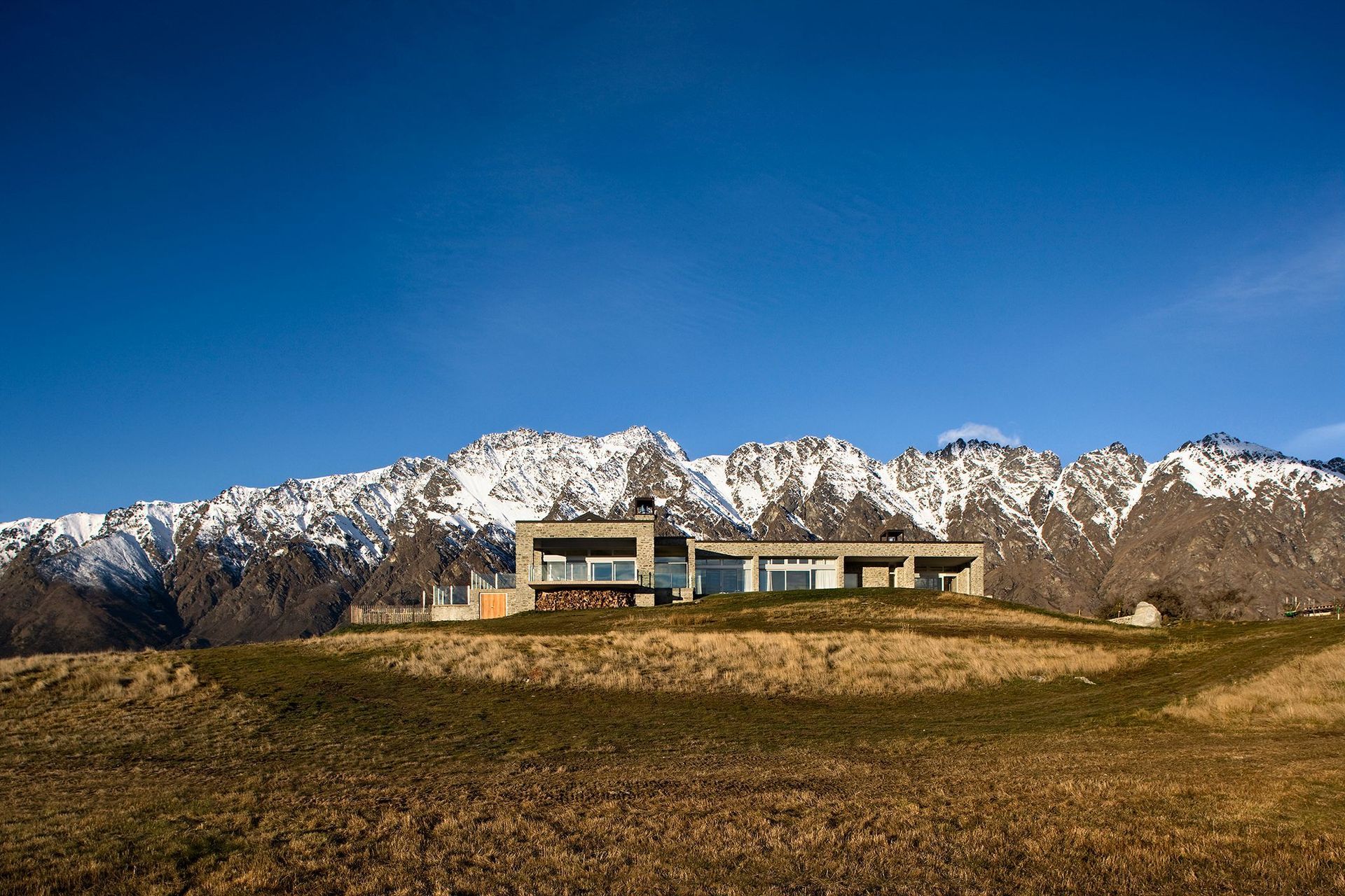 QUEENSTOWN RESIDENCE
