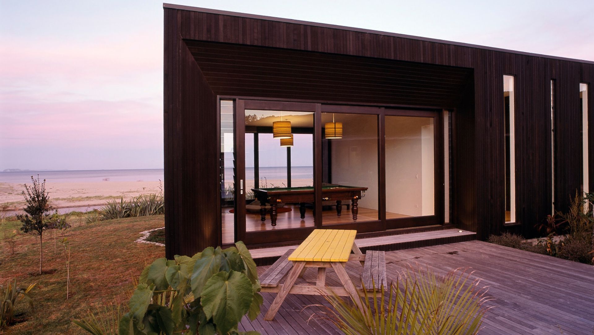 Hot Water Beach House banner