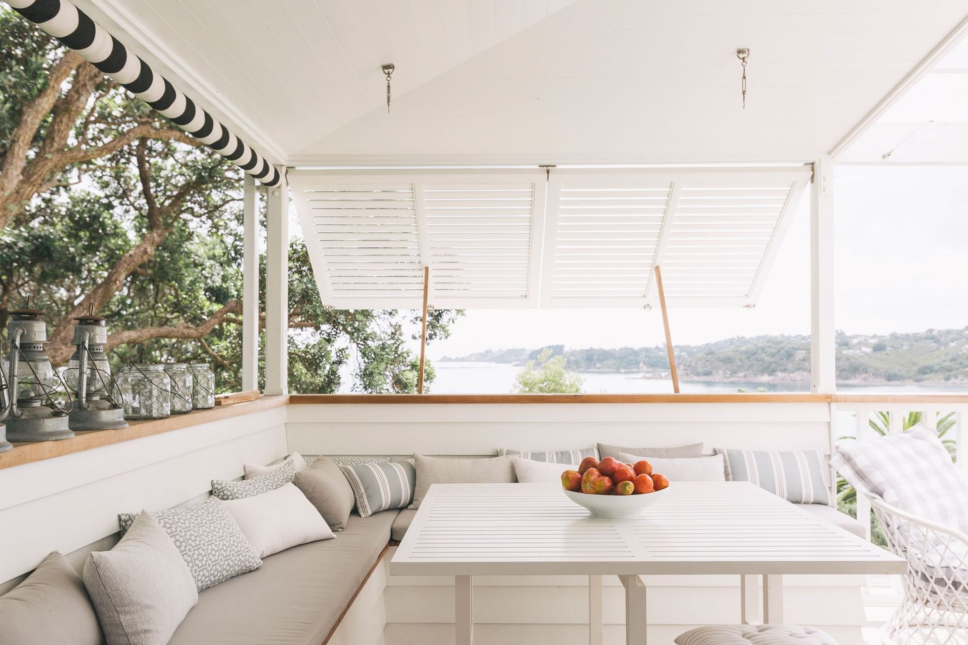 OVERLOOK COTTAGE - WAIHEKE ISLAND