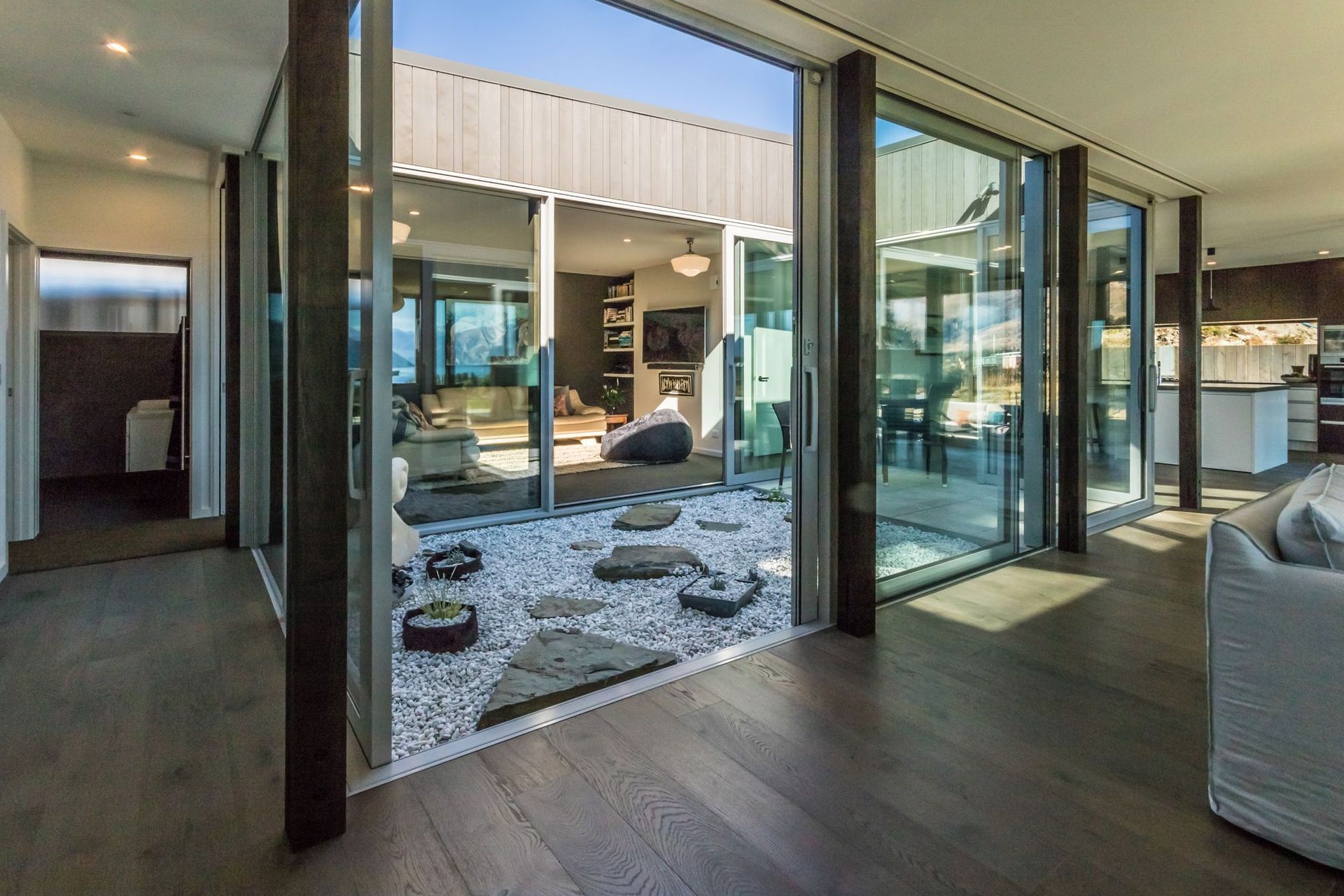 Lake Wanaka Courtyard House