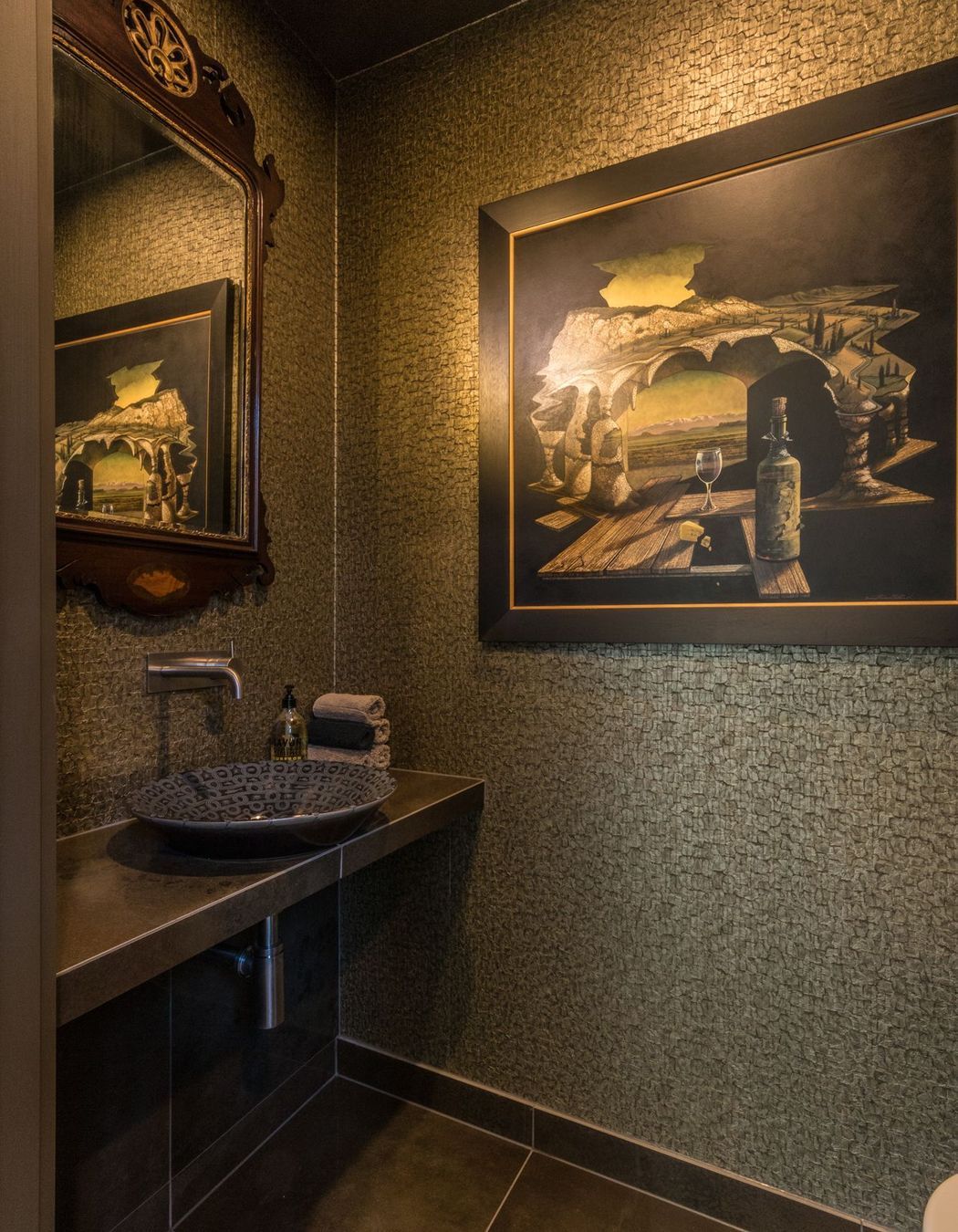 Lake Wanaka Courtyard House