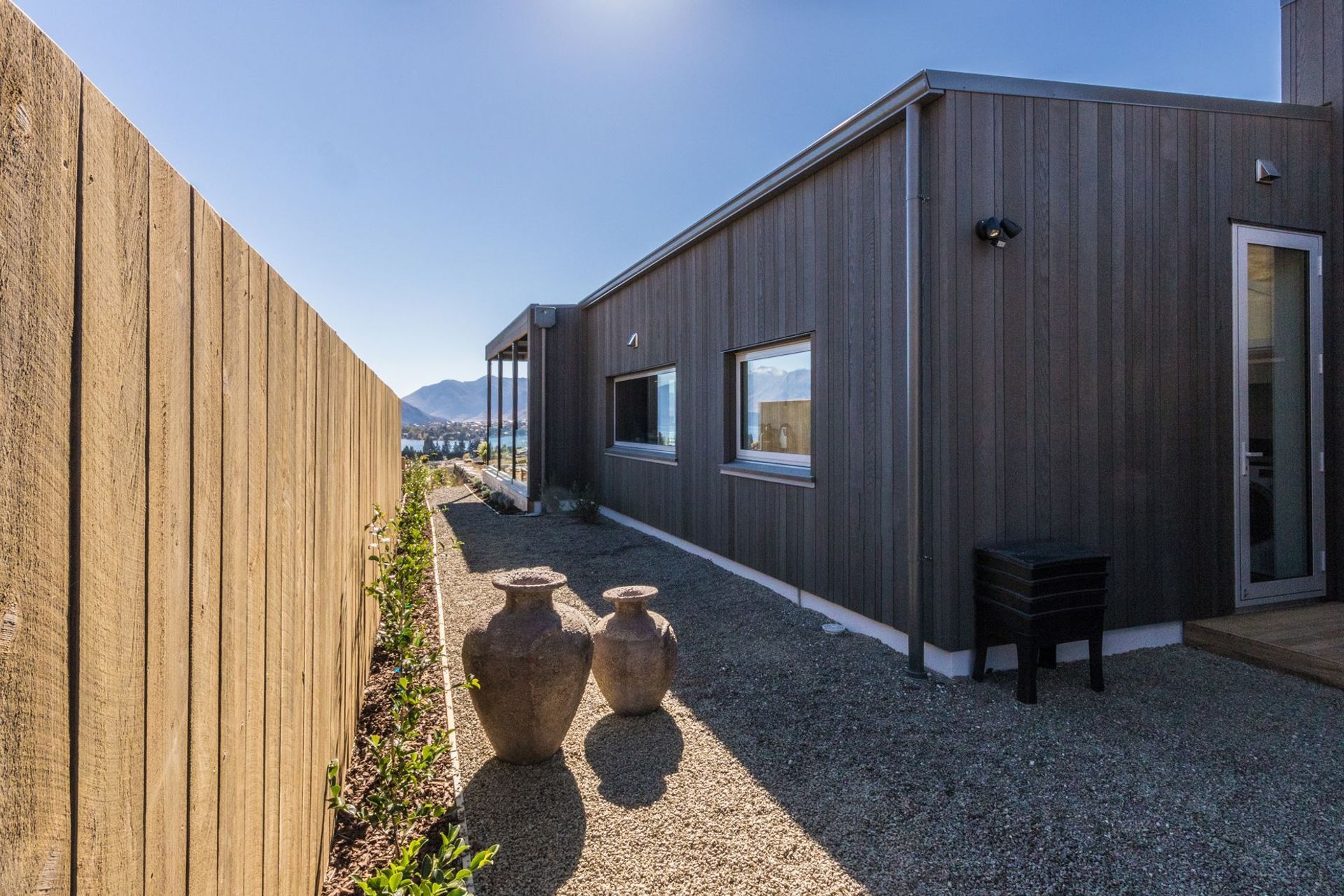 Lake Wanaka Courtyard House